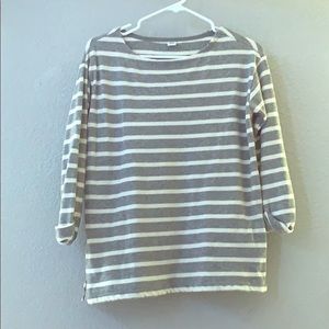 old navy long sleeved striped t-shirt